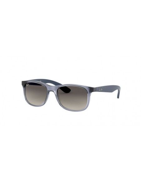 Comprar Ray-Ban Junior RJ9062S 705011 al merjor precio en Shoppinggafas.com