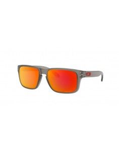 Comprar Oakley Youth Sun ® HOLBROOK XS OJ9007 900703 al merjor precio en Shoppinggafas.com